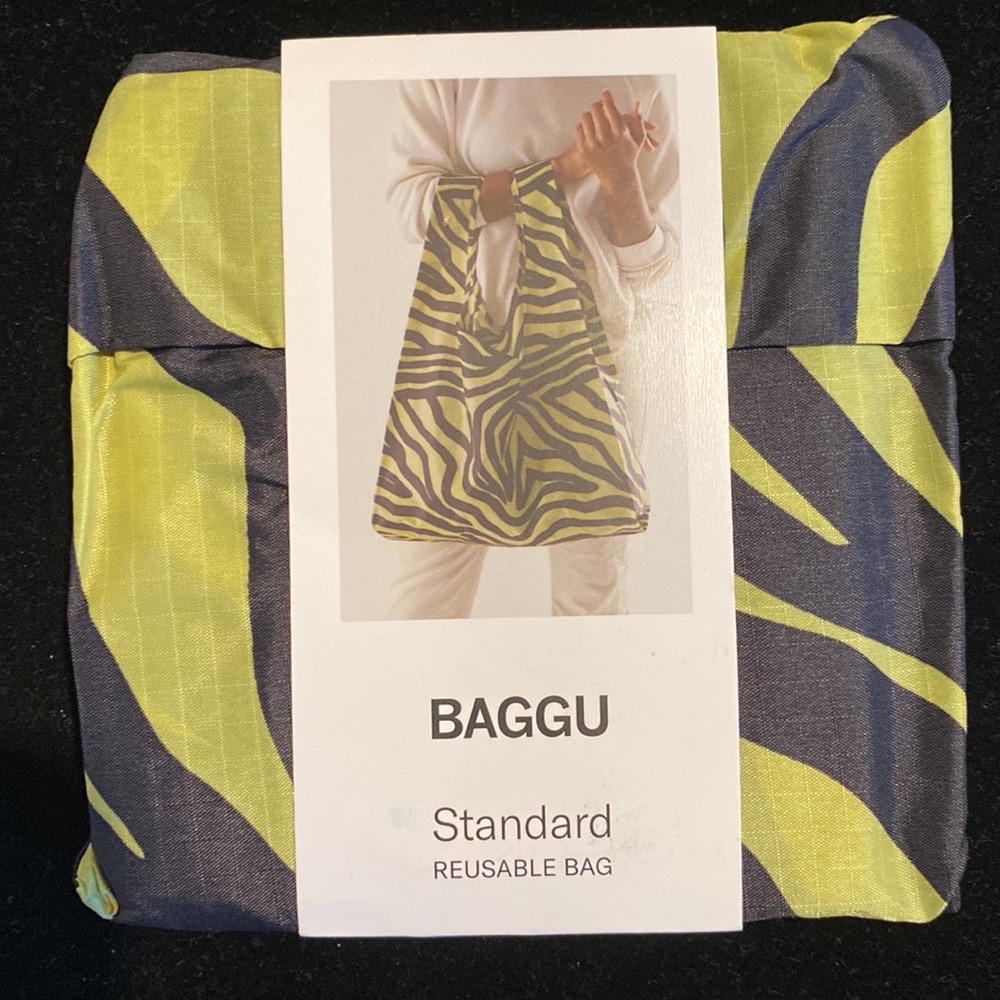 NWT BAGGU OLIVE ZEBRA Standard Reusable Bag